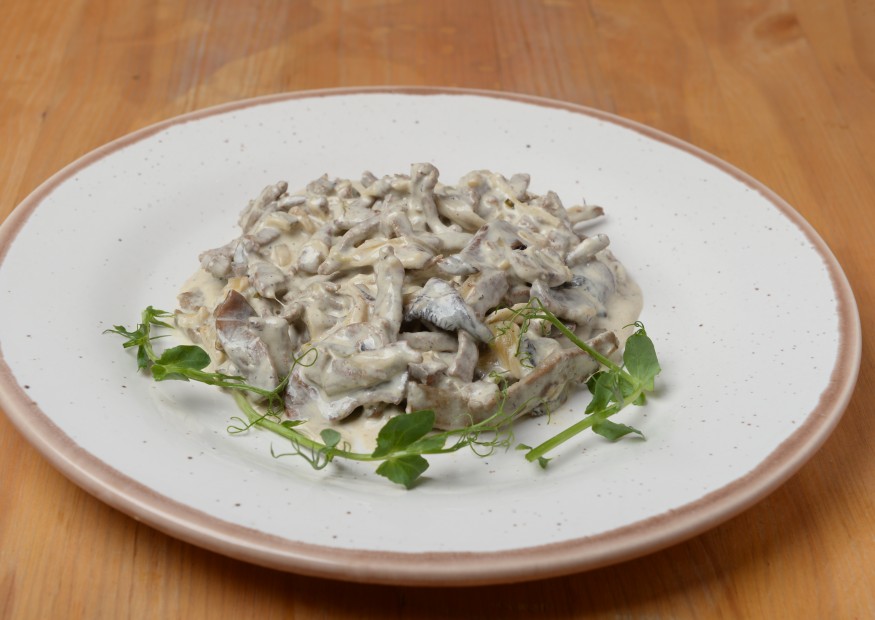 Veal liver Stroganoff