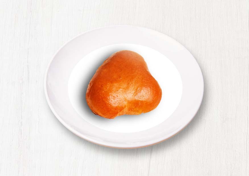 Пирожок с мясом и луком